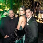 Ximena Navarrete Instagram - Del sábado !!! 🤵🏻 👰🏻‍♀️ vestido : @benitosantosoficial —makeup : @pepegutierrezoficial hair : @luciawl Guadalajara, Jal.