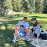 Ximena Navarrete Instagram - 29 de Julio 2023 y en la segunda foto 29 de Julio 2022 🥹🫶🏻 …. Después de muchísimo buscar a Xime, mi niño me llegó sin esperar y sin previo aviso !!! El milagro llegó doble … Los amo ♾️ @jcvalladares