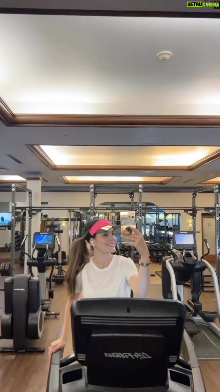 Ximena Navarrete Instagram - Vida sana, cuerpo sano, mente sana … todo es equilibrio !! #G-Balance @maternalnutritionmx 4 gramos de mioynositol más probióticos que nos ayudan a prevenir diabetes gestacional, ovario poliquístico y muchas cosas más ! #ColaboracionPagada