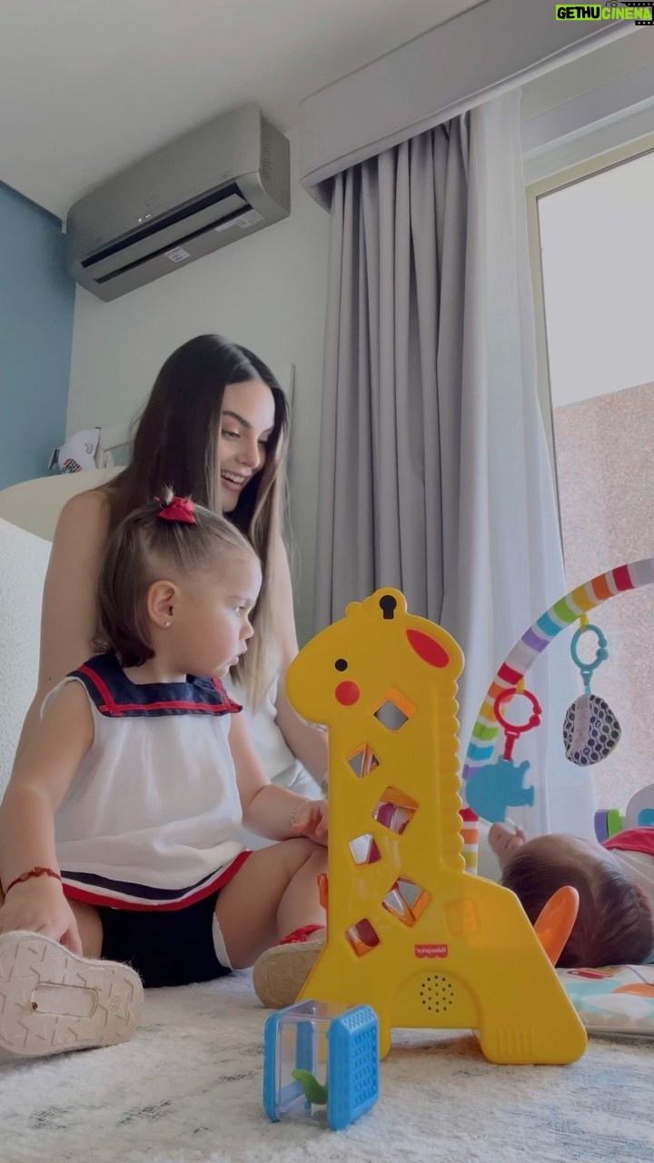 Ximena Navarrete Instagram - Momentos únicos con mi par 😍!!! #Colab