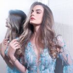 Ximena Navarrete Instagram - Gracias @ximenanr por ser parte de esta bonita experiencia. ɢᴀʟᴀ ᴅᴇ ᴅɪsɴᴇʏ 🏰🐭 Locación: Sofitel Mexico City Reforma @sofitelmexicocity Make up: Vico Guadarrama @vicoguadarrama Hair: Fernando Pedraza @fertzpedraza Fotografía: @rafaelpulidophoto @fashionweekmx @swarovski @disneystyle @disneyanimation #BenitoSantos #Disney #Inspiracion #GalaDeDisney #Moda #Vestido #Look #Azul #Hielo #Pelicula #100AñosDisney