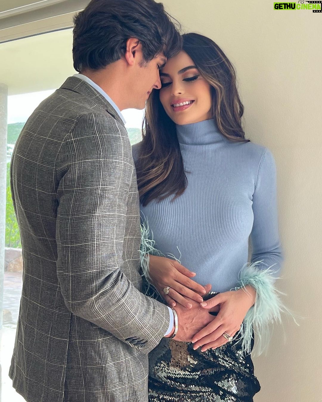 Ximena Navarrete Instagram - Happy Valentine’s Day ❤️🔥 te amo !