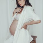 Ximena Navarrete Instagram - @marioorozcooficial 📸 @vicoguadarrama makeup 💄