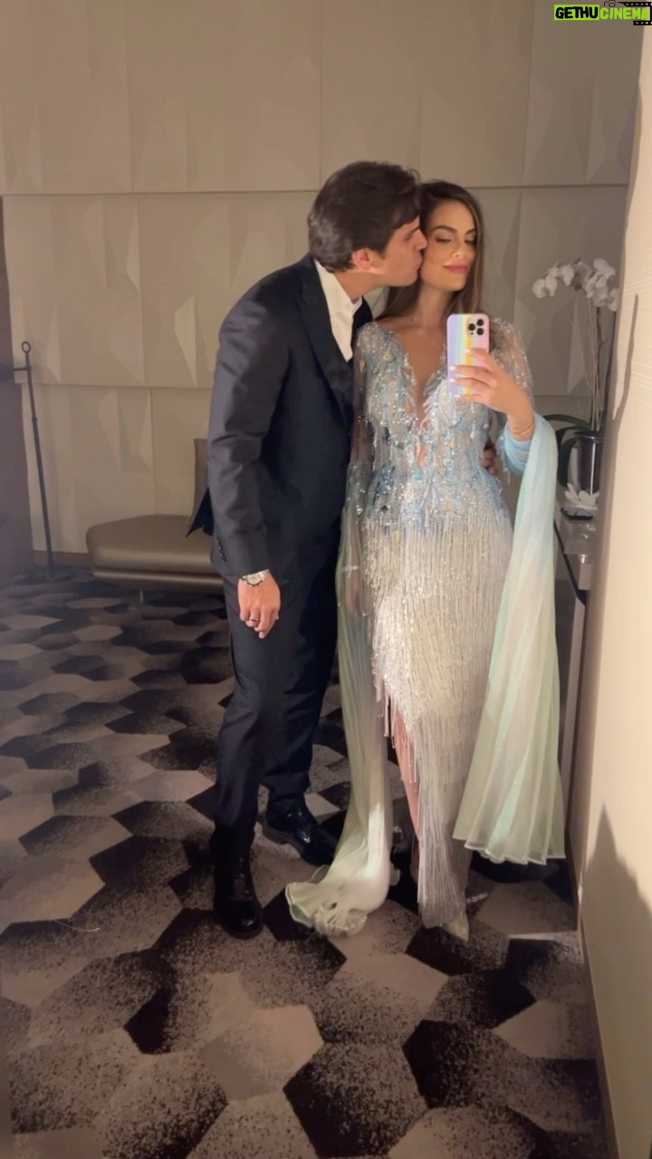 Ximena Navarrete Instagram - Feliz cumple mi amor @jcvalladares que Dios te regale muchísimos años más para seguir disfrutando y celebrando cumpleaños, que la vida nos permita seguir creando memorias bonitas, que suerte tenemos mis bebés y yo de tenerte 🙏🏻🫶🏻 te amamos !!!!!!!!