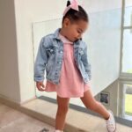 Ximena Navarrete Instagram - Y se fue enero 2024… cerrando este primer mes del año con mi coquette 🎀 🍭🩷 mi niña hermosa 2 añitos y te encanta posar !!! Te amo muñeca