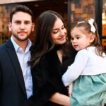 Ximena Navarrete Instagram - Más del bautizo de mi gordo 🤍🕊️ una ceremonia íntima solamente con nuestras familias, abuelos, tíos, primos y padrinos. Dic 2023