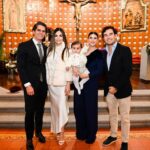Ximena Navarrete Instagram - Algunas fotos del bautizo de Juanca …. 20 Dic 23 🤍