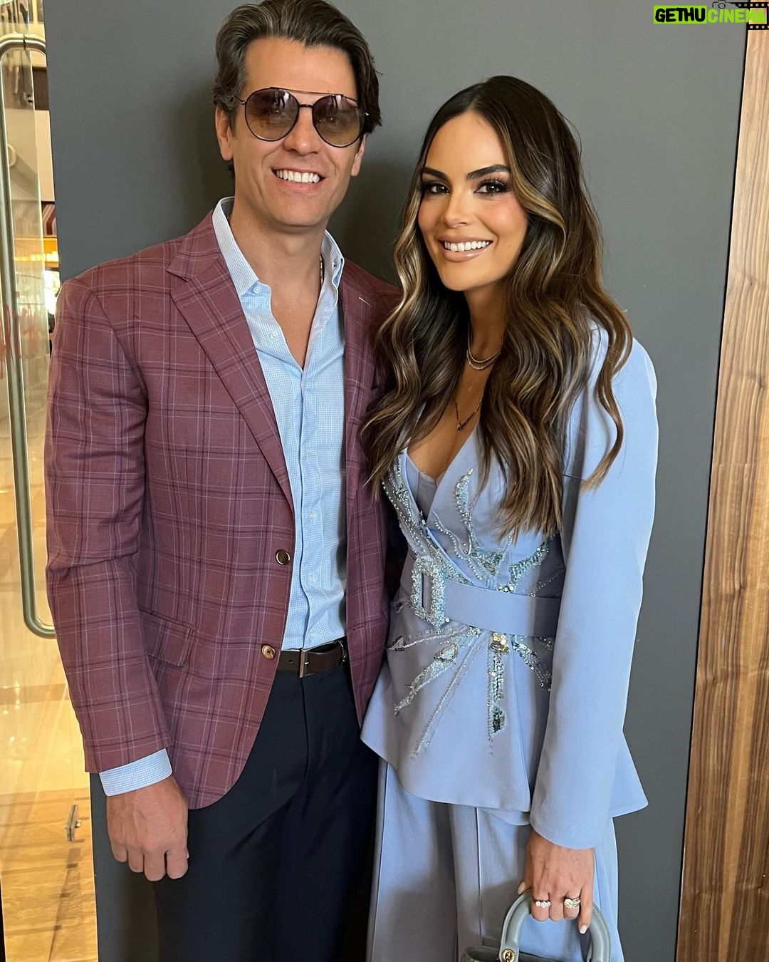 Ximena Navarrete Instagram - Del fin pasado 🩵