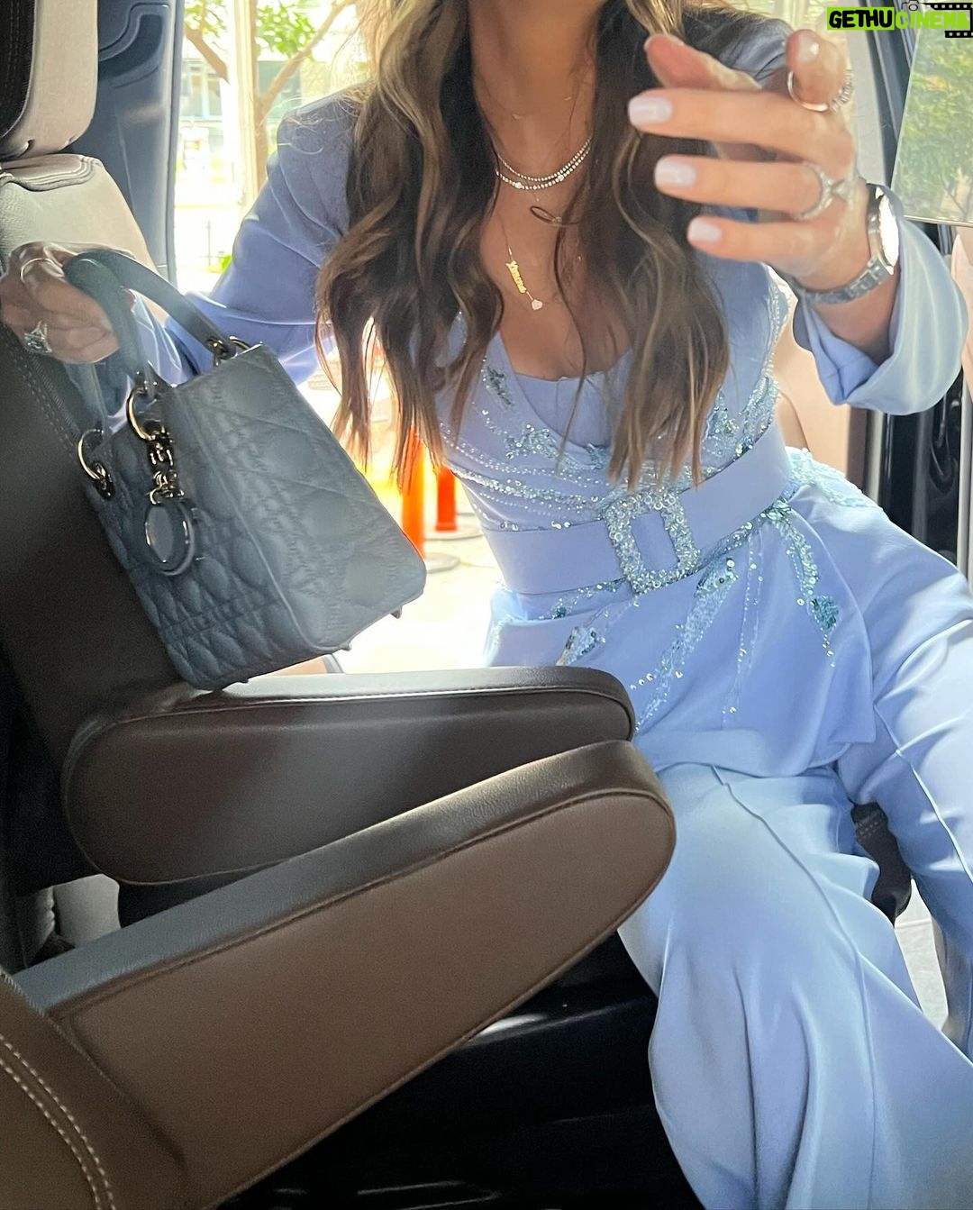 Ximena Navarrete Instagram - Amando mi diseño de @benitosantosoficial gracias !!!! Guadalajara, Jal.