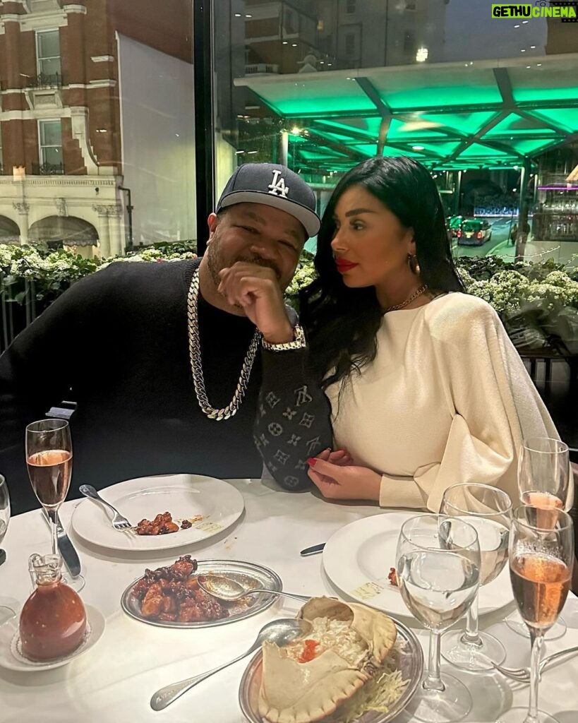 Xzibit Instagram - Happy Holidays!! From me and mine, to you and yours. #london🇬🇧 #PhotoDump