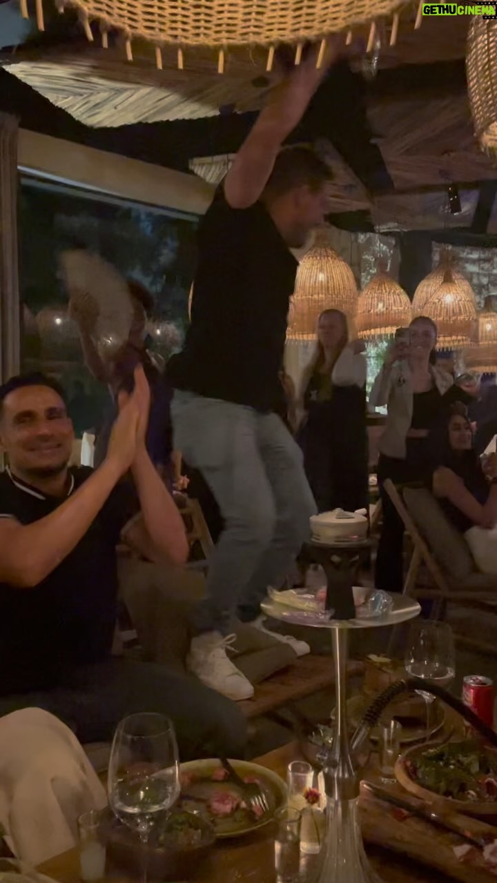 Xzibit Instagram - So…we went out to dinner last night and the table next to us was going hard on the drinks, but by the end of the evening, this is where we were at… I don’t know what we were competing for, but this dude won. He won on many levels. 🤣 If anyone knows this guy pls tag him and let him know we are going to send him a trophy. #nunca los vamos ir