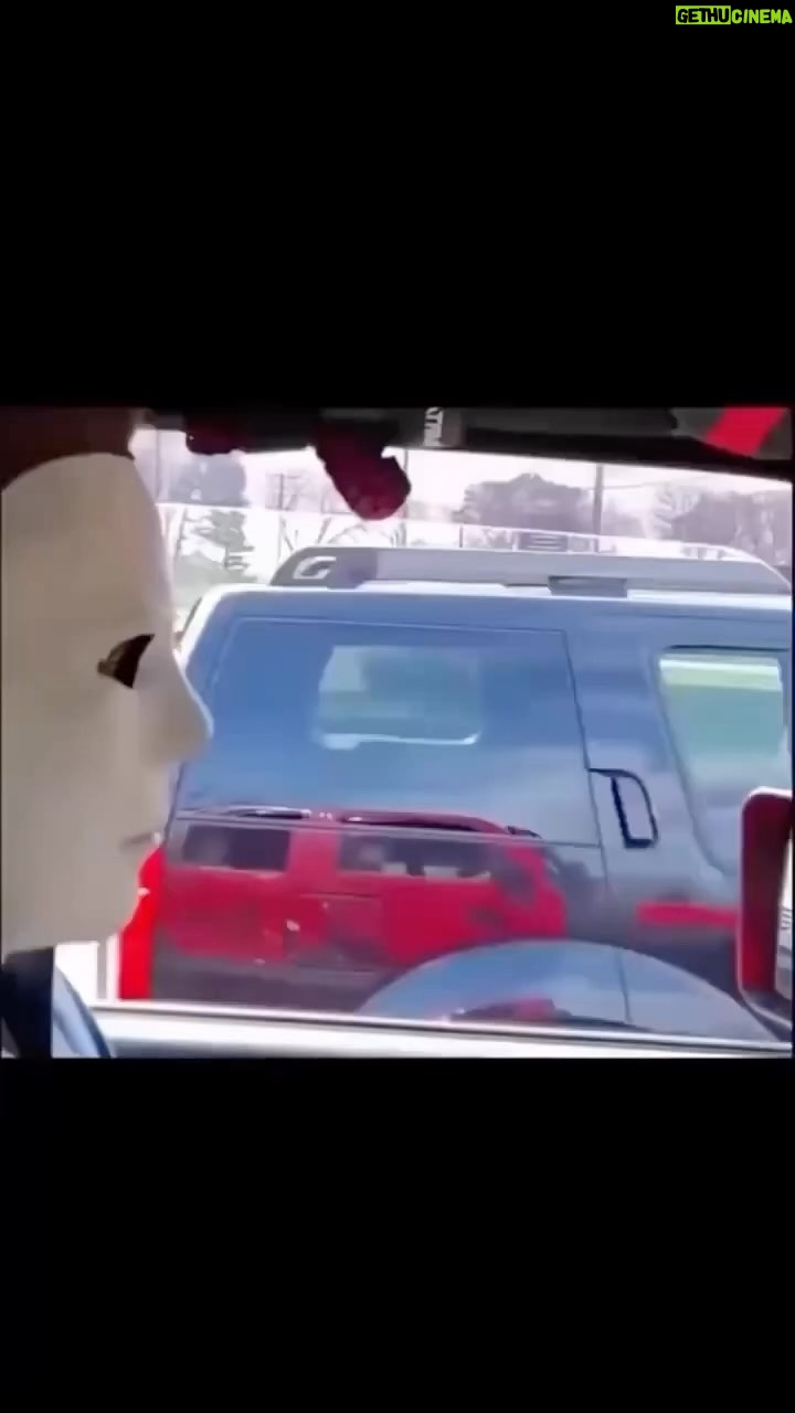 Xzibit - 37K Likes - Pulling up on em….🤣
