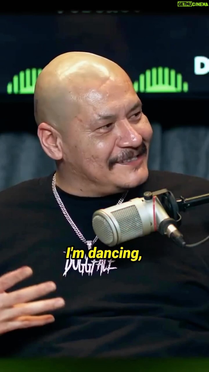 Xzibit Instagram - During the pandemic, @doggface208 cruised his way to the life of his dreams when his video skateboarding to work with a jug of Ocean Spray went viral, reaching over 90M people. Join your hosts @Xzibit & @thecannabiscutie on this week’s episode of @thelasagnaganja podcast as we sit down with Doggface and discuss how he rolls through life with a little help from our fave green plant 🌱 Visit the link in bio or view our story for the complete episode, and discover the transformative impact this 20-second clip had on Doggface’s journey from homelessness to a symbol of hope.