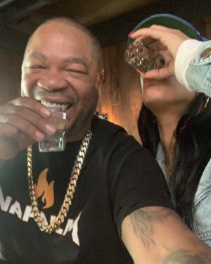 Xzibit Instagram - Happy Friday y’all. Me and mine are having a great time enjoying life and being grateful for the day to do so. You all should do the same. Nothing is promised. Work hard, Laugh, love, and kick your feet up when you can. You fucktards lookin at my shit trying to knock me down,you’re in for a rude awakening , Everything you planned for my downfall is actually lined up to happen to your miserable existence. Fuck off good luck with that and good night. 
#Love 
#Life
#Happiness