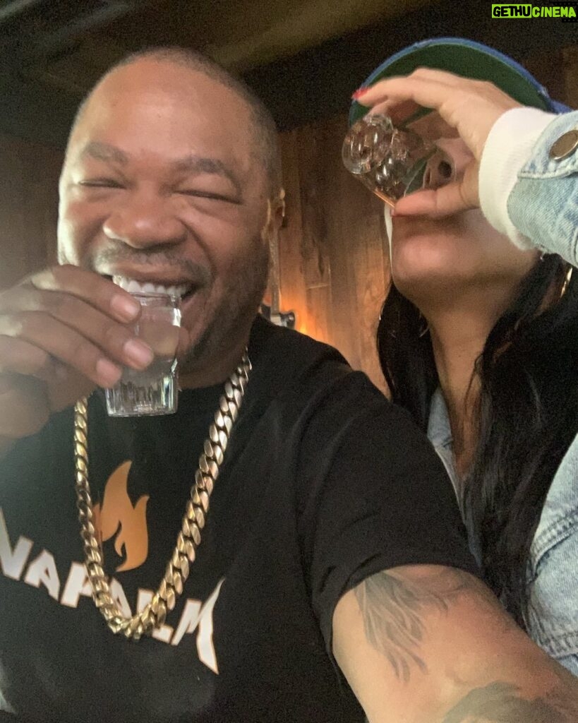 Xzibit Instagram - Happy Friday y’all. Me and mine are having a great time enjoying life and being grateful for the day to do so. You all should do the same. Nothing is promised. Work hard, Laugh, love, and kick your feet up when you can. You fucktards lookin at my shit trying to knock me down,you’re in for a rude awakening , Everything you planned for my downfall is actually lined up to happen to your miserable existence. Fuck off good luck with that and good night. #Love #Life #Happiness