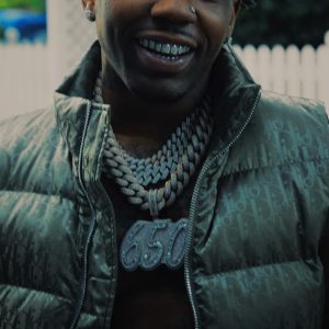 YFN Lucci Instagram - The hate real but the love too. I appreciate each and every one of y’all. Orders OTW. Make sure y’all post when y’all get em and tag me‼️

WISH ME WELL 3, the COLLECTOR’S EDITION

Can’t wait for this next chapter, til then it’s #FREEME #FREE650 #FREELUCCI #WISHMEWELL3year #WISHMEWELL3COLLECTORSEDITION