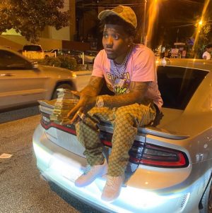 YFN Lucci Instagram - No love for the weak
Only the strong survive these streets
I put myself out of reach
Got tired of peelin' off the leeches
You could cover all these scars up in diamonds, but it's still gon' hurt
Happy FLY Day to Myself