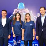 Yağmur Tanrisevsin Instagram - Tan yerinden sevgilerr ✌ güneşin doğuşuyla beraber dünyanın ilk kıtalararası triatlon yarışması olan Oral-B Challenge İstanbul Triatlonu’nun üçüncüsünü başlattım. Muazzam bir atmosferdi. Bildiğiniz gibi, yüzme, koşu ve bisiklet olmak üzere üç dalda yapılan triatlon; güç ve dayanıklılık gerektiren bir spor dalı.Oral-B sponsorluğuyla Triatlon da sporcuların kendi sınırlarını keşfetmelerini,zorlamalarını ve kendilerini geliştirmelerini sağlıyor son yıllarda triatlon sporunda büyük hamleler gerçekleştiren Türkiye bu dalda önemli bir organizasyona üçüncü kez ev sahipliği yapıyor. Bu başarılı organizasyonun bir parçası olduğum için çok mutluyum .💙🤍 #OralBileGücüneGüçKat @oralbtr @turkiyetriatlon @pgturkiye #işbirliği