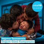 Yağmur Tanrisevsin Instagram - Bugün benim doğum günüm! ✨ Bu yıl hediyelerimi @unicefturkiye aracılığıyla, dünyanın en zorlu koşullarında yaşayan çocuklara armağan etmek istiyorum. Siz de UNICEF’e bağışta bulunarak bana dünyanın en değerli hediyelerinden birini verebilirsiniz: bir çocuğun gülümsemesi. 💙 Üstelik bağışta bulunan 2 kişiye minik bir sürprizim olacak. 😊 Link bio’mda. Today is my birthday! ✨ This year, I would like to send my gifts to children living in the most challenging parts of the world, who cannot access clean water, food and education, through UNICEF. By donating to UNICEF, you can give me one of the most precious gifts in the world: a child's smile. 💙 Moreover, I will have a little surprise for 2 people who donate. 😊 Link in my bio.