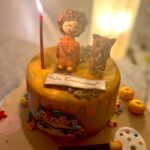 Yağmur Tanrisevsin Instagram - Doğum günümde bana sürpriz hazırlayan dostlarıma, yanımda olan, arayan, mesaj atan ve güzel dilekleriyle, UNICEF'e bağışlarıyla sevgisini hissettiren, kalbime dokunan, beni seven herkese çok teşekkür ederim. Sevilmek ve değerli hissetmek çok güzel, çok kıymetli..Hepinize ayrı ayrı teşekkür ederim..Çok mutluyum!! İyi ki varsınız! ✨🥰❤️❤️❤️