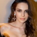 Yağmur Tanrisevsin Instagram - 🖤💫