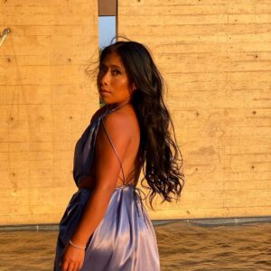 Yalitza Aparicio Instagram - La hora mágica 🌅 📷 Lolo 👗 @pabloriveraag 💍🐆 Makeup @deniz.coco Hair @angelesp1803 Four Seasons Resort Tamarindo, México