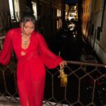 Yalitza Aparicio Instagram – ♥️♥️♥️ 

Festival de Venecia …. Impact Award

💍 @cartier 
👗 @pabloriveraag  @dolcegabbana 
Manager @pimientafilms  @nicocelismx 
RP: 📷 @manunavarro Venice, Itally