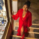 Yalitza Aparicio Instagram – ♥️♥️♥️ 

Festival de Venecia …. Impact Award

💍 @cartier 
👗 @pabloriveraag  @dolcegabbana 
Manager @pimientafilms  @nicocelismx 
RP: 📷 @manunavarro Venice, Itally