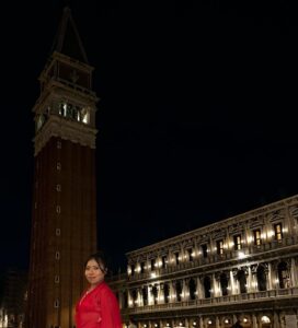 Yalitza Aparicio Instagram - ♥️♥️♥️ Festival de Venecia …. Impact Award 💍 @cartier 👗 @pabloriveraag @dolcegabbana Manager @pimientafilms @nicocelismx RP: 📷 @manunavarro Venice, Itally