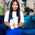Yalitza Aparicio Instagram - México es el país número 1 de Bullying en el mundo*, les dejo acá algunos datos que llamaron mi atención: 1. 7 de cada 10 adolescentes ha sufrido bullying en los últimos 5 años (Artículo CONAPRED2021) 2. Cerca del 70% de niños y adolescentes que han sufrido bullying o cyberbulling, padecen depresión. (Instituto Nacional de Estadística y Geografía (INEGI) 3. La apariencia física es la causa más común por la que las personas sufren acoso. (Encuesta Nacional sobre Discriminación (ENADIS, 2017) Por estas y más cifras, de la mano con @headandshouldersla y Fundación en Movimiento nos unimos una vez más para quitar de la cabeza la caspa y el bullying, si quieres unirte y conocer más ingresa a fundacionenmovimiento.org y lleva la #CabezaEnAlto *(Estudio 2022 de Bullying sin Fronteras para América Latina y España) #publicidad