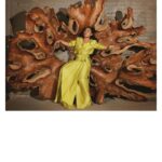 Yalitza Aparicio Instagram – Junto a Yalitza Aparicio y Dior Beauty celebramos la autenticidad y la diversidad en esta historia de portada. Como activista y feminista nata, Yalitza nos muestra que ser fiel a uno mismo es un acto revolucionario. Descubre su historia y el mensaje que lleva como embajadora de las Naciones Unidas en una entrevista exclusiva para L’Beauté a través del lente de Gustavo García-Villa.
.
.
.
#LBeauteMX #YalitzaAparicio #DiorBeauty #Dior #actress #actriz #feminista #activista #Yalitza #diversidad #beauty #belleza #makeup #maquillaje #DigitalCover NAMUH