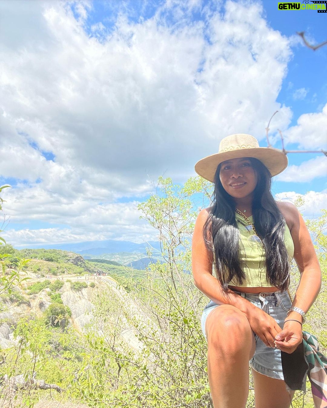 Yalitza Aparicio Instagram - Los lugares a donde siempre quieres volver 🍃🌱⛰️ #oaxaca Hierve El Agua, Oaxaca Oax.