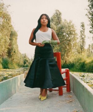 Yalitza Aparicio Instagram - Piel morena 😍🥰 … 
.
.
.

Fotografía: Camila Falquez
Estilismo: Salvador Cosio
Maquillaje: Gerardo Parra
Peluquería: Erick Moreno
Producción: Jessica Abraham y Harry Zehenny @ All the Embers; Yamel Thompson y Verónica León @ Agüita
Scouting: Alberto Polansky y Luis Cobian
Asistente de fotografía: Albert Font
Asistente de estilismo: Ana Cecilia Mayen
