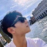 Yang Yang Instagram - 🕶️