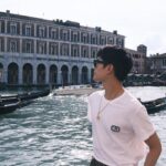 Yang Yang Instagram - 🕶️