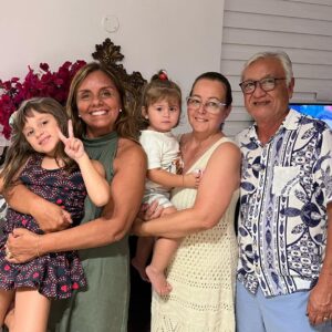 Yanna Lavigne Instagram - Feliz natal meu povo!! Reflitam sua existência e atitudes no mundo, e que aqui, experienciemos o máximo do amor ❣️