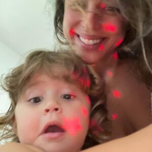 Yanna Lavigne Instagram - Feliz natal meu povo!! Reflitam sua existência e atitudes no mundo, e que aqui, experienciemos o máximo do amor ❣️
