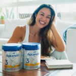 Yanna Lavigne Instagram - Você sabia que 70% dos marcos de desenvolvimento das crianças acontecem a partir de 1 ano? Por isso é tão importante que a gente continue nos preocupando com a nutrição dos nossos filhos mesmo após o primeiro ano! Aptanutri é uma fórmula infantil desenvolvida especialmente para crianças brasileiras a partir de 1 ano, que oferece os nutrientes necessários para o crescimento e desenvolvimento nesta fase tão importante. Use o cupom YANNAOFF20 no site do Mundo Danone e construa você também uma boa história com a nutrição da sua família! ❤️Aproveita que tá acabando! O cupom só vale até o dia 31 de Dezembro!! Então corre #embaixadora @aptanutribrasil O Ministério da Saúde informa: O aleitamento materno evita infecções e alergias e é recomendado até os 2 (dois anos) de idade ou mais. O produto mencionado não contém glúten. Consulte sempre seu médico e/ou nutricionista. #publicidade
