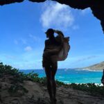 Yanna Lavigne Instagram - Cheguei, aterrei. Dia das cavernas. Me fez lembrar Platão e seu mito. Fernando de Noronha