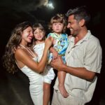 Yanna Lavigne Instagram - Feliz 2024!!!!!!! Paz em vossos corações 🩵 Japaratinga - Alagoas - Brasil