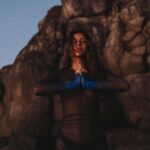 Yanna Lavigne Instagram - Eu tô é em choque com essas fotos 📸@carolsabio tô meio deusa, meio confusa quem sou, onde eu começo e termina em natureza 🌾