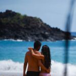 Yanna Lavigne Instagram - O Sancho me leva pra um lugar que eu pouco navego. Não pq eu não queira, pq eu ainda não tenho a sabedoria de me conectar e me teletransportar pra lá quando eu preciso. Talvez eu não saiba mesmo, ou não levo jeito… Só sei que quando tô aqui minha alma desperta, sabe aquele sol amarelinho e brilhante no meio do peito, bem dilatado? É um portal numerológico, lunar ou cabalístico… ou só - que já é muito - a potência da natureza.
