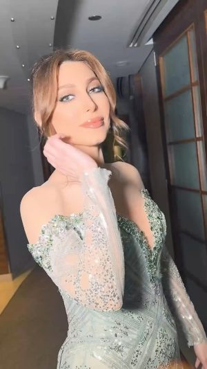 Yara Instagram - مساكم حب من قلب #السعودية 🇸🇦💚

🎥 from tonight’s #wedding 

Dressed by @michael5inco 😍

#Yara | #يارا
