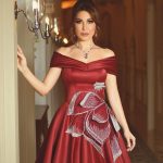 Yara Instagram - اشتقتلكم ❤️✨ رأيكم باللوك 👇😍 Dressed by: @aavvafashion ❣️ Jewelry: @samrajewellery Makeup & Hair: @yehiaandzakariasalon Contact lens: My collection “Lilium Hazel” @samacontactlens 👁 Photographer: @zobiansaadofficiall #Wedding | #Qatar | #Doha #Yara | #يارا Doha, Qatar