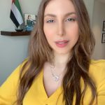 Yara Instagram - مستعدين لنحتفل ب #عيد_الفطر سوا؟ 😍 انتظروني في الفعالية الاحتفالية في مدينة العين - “مركز العين للمؤتمرات” يوم السبت ٢٢ أبريل ❤️ #في_أبوظبي 🇦🇪 احجزوا تذاكركم الآن عبر Ticketmaster.ae! @abudhabievents #Yara | #يارا . . . #EidAlFitr #AbuDhabi #UAE #عيدالفطر #ابوظبي United Arab Emirates
