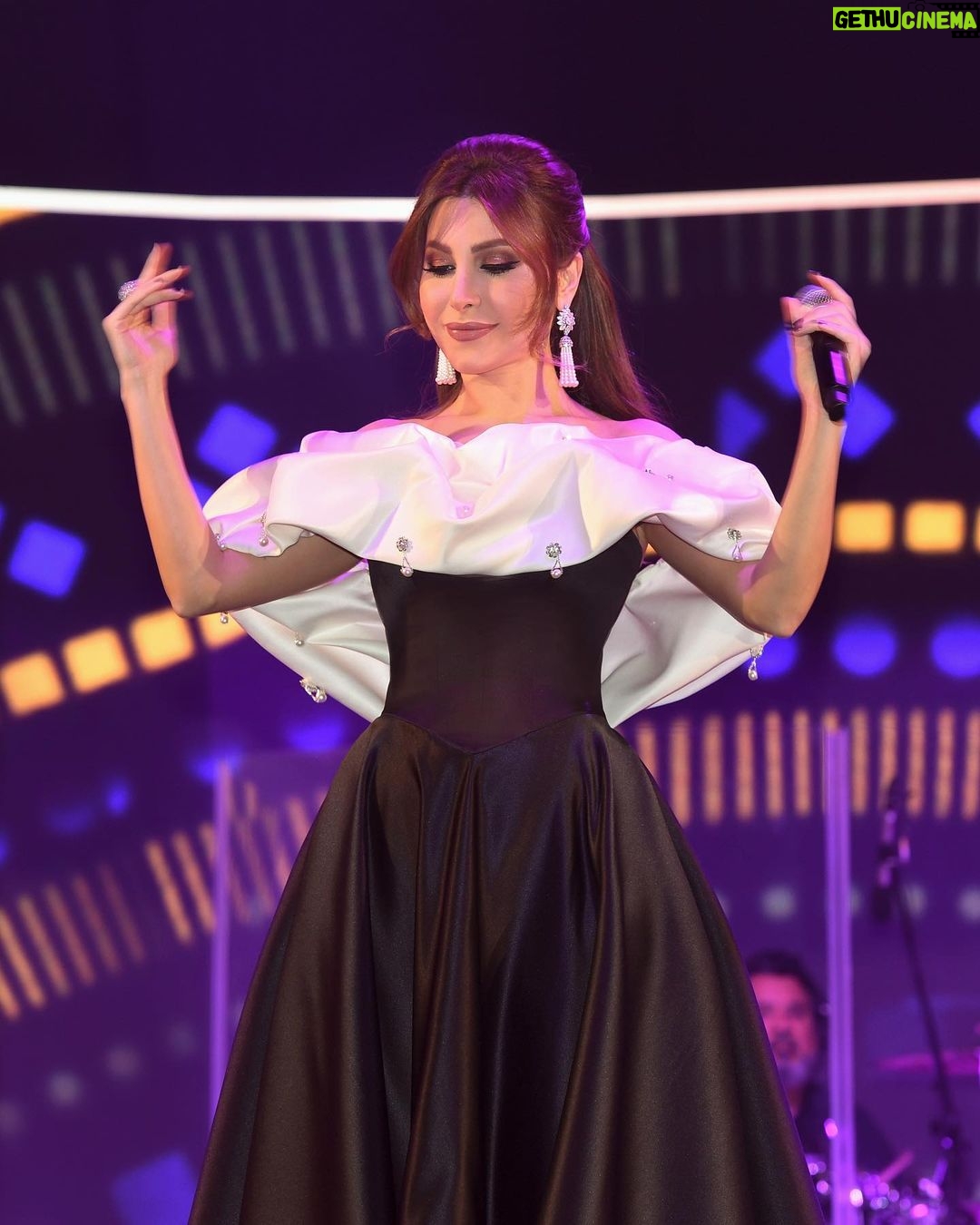 Yara Instagram - من أجواء حفل #عيد_الفطر_السعيد #في_أبوظبي #العين 😍🇦🇪 شكراً من قلبي لجميع القيّمين والحضور على هالليلة الرائعة❤️ @abudhabievents #Yara | #يارا . . . #EidAlFitr #EidAlFitr2023 #عيد_الفطر #ابوظبي Al Ain City, Abu Dhabi, United Arab Emirates