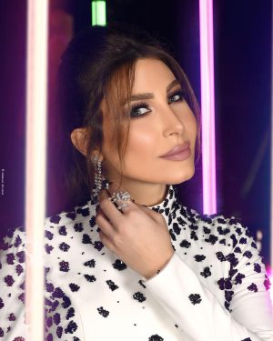 Yara Instagram - مساء الأناقة والجمال 🖤🤍

Dressed by @khalilzein.official @nourfathallah 😍
Makeup by @fadiaelmendelek_dubai
Hair by @wassimsteve
Jewelry @samrajewellery ✨
Contact lens my collection “Moor Gray“ @samacontactlens 👁️ 
Photos by @zobiansaadofficiall

#Yara | #يارا

. . .

#يارا_لوفرز #yaralb_lovers #yarafans #يارا_فانز