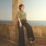 Yara Instagram - Sea Breeze 🤍🌊 Jewlery my collection #LoveMeLoveMeNot 🌼@samrajewellery #Yara | #يارا Batroun