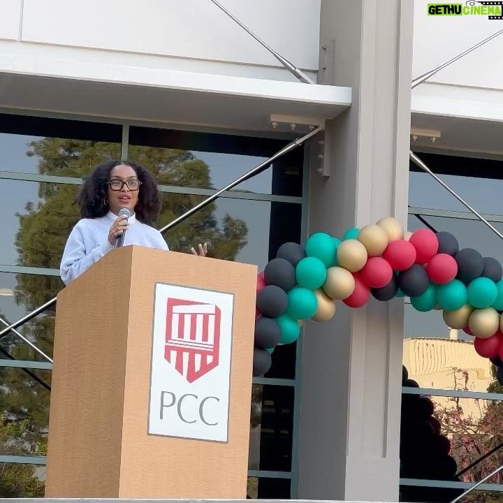 Yara Shahidi Instagram - It’s A Different World!! So excited to be on the @pcclancer yard today for the HBCU Caravan. The faculty and staff went all out to show the students how important they are☀️ an entire celebration where Black students got to connect directly with HBCU reps and have the opportunity for ON THE SPOT admissions🤯#dontsleeponcitycollege #hbcucaravan #hbcuatpcc #ittakesavillage #pasadenacitycollege