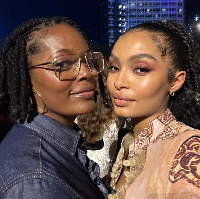 Yara Shahidi Instagram - 💡HAPPY BIRTHDAY TO THE LIFE-SOURCE AND THE LIGHT-SOURCE 💡 @chocolatemommyluv thank you for the lifetime of adventures made possible by your brilliance, warmth, energy, and humor (even if we are the only two laughing at the joke 😂). I love you, homegirl ❤️
